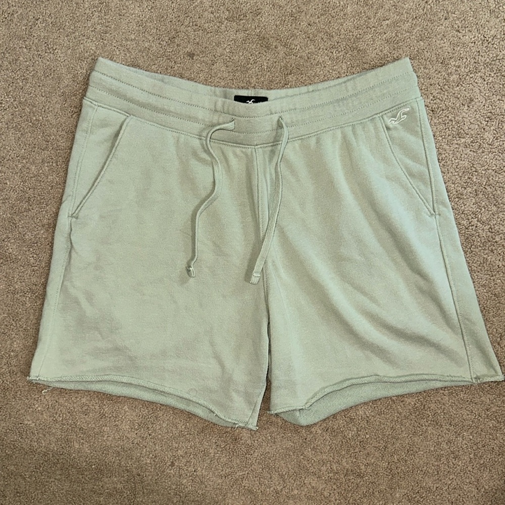 Hollister Must- Have Shorts